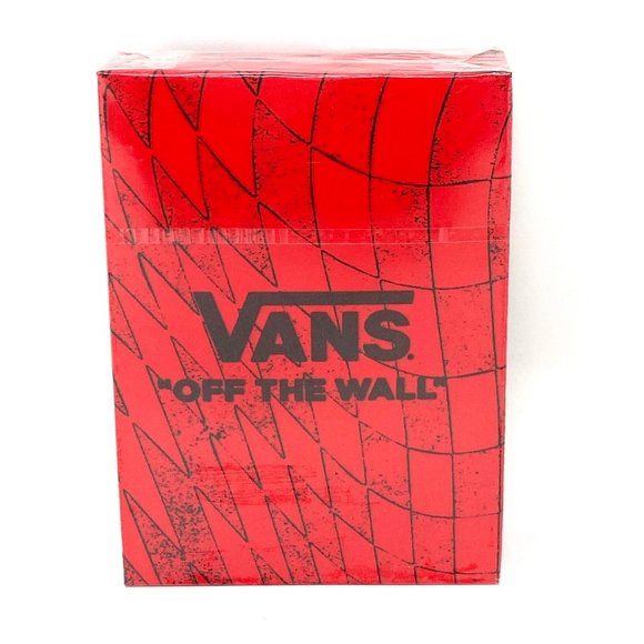 Vans New 196014151606 Off The Wall Desk Of Playing 52 Cards Red Box 2.5 x 3.6 In - Picture 2 of 3